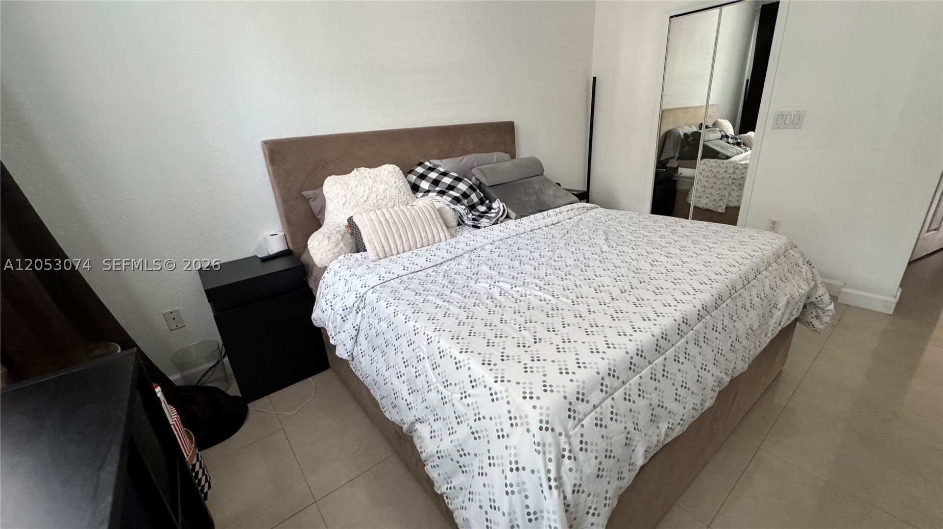 DORAL ISLES NORTH SEC TWO - Residential