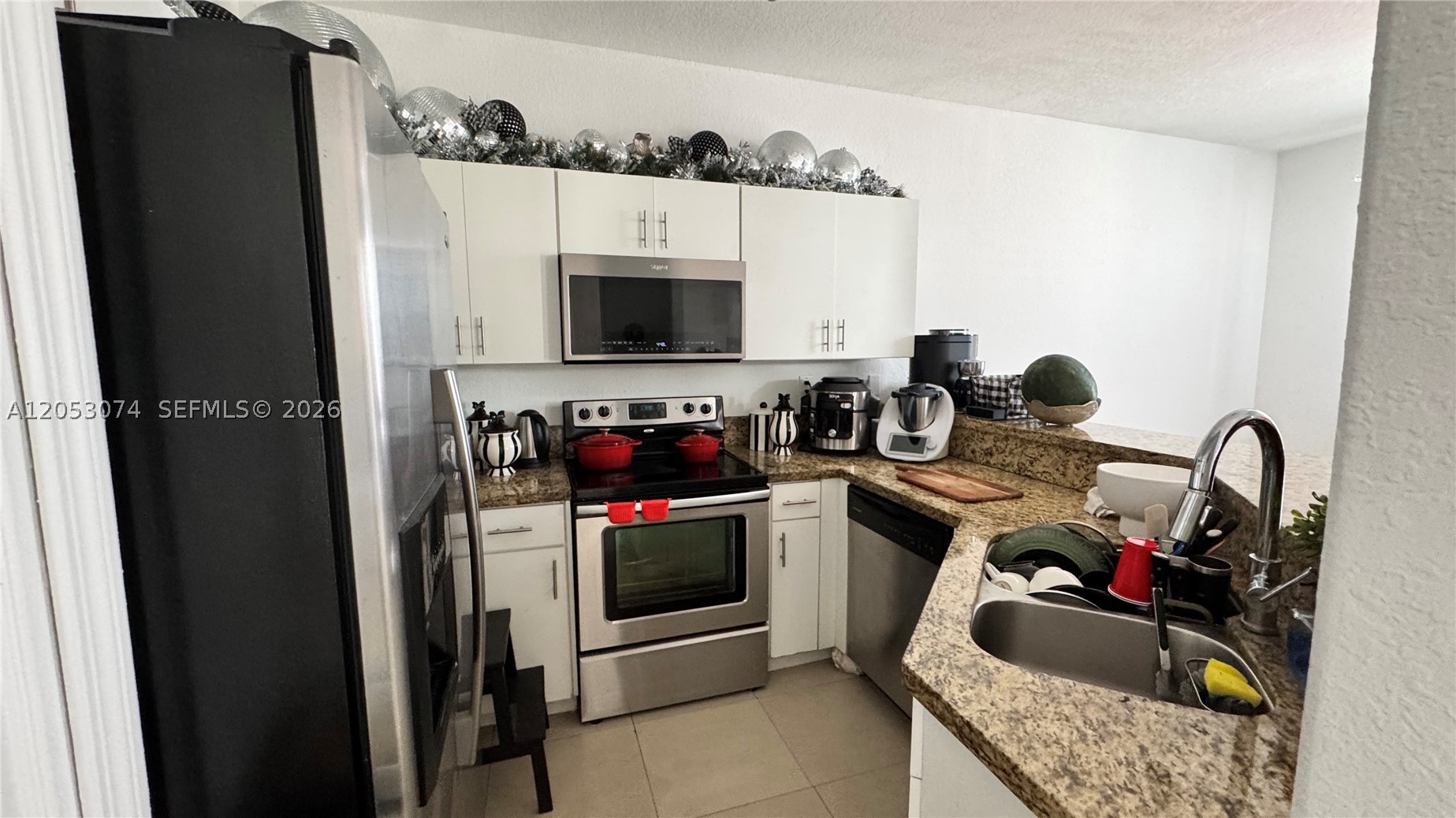 DORAL ISLES NORTH SEC TWO - Residential