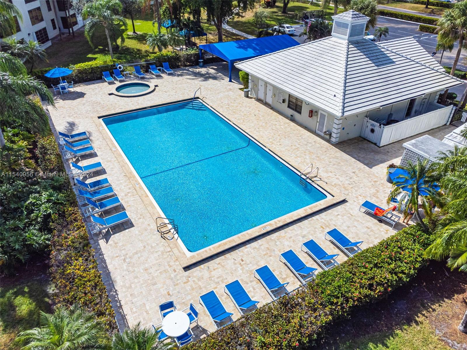 CONDO 19 OF WHITEHALL CON - Residential Lease