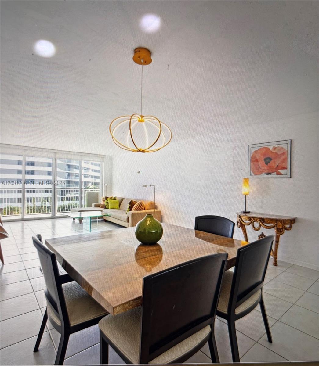 ISLAND POINTE CONDO - Residential
