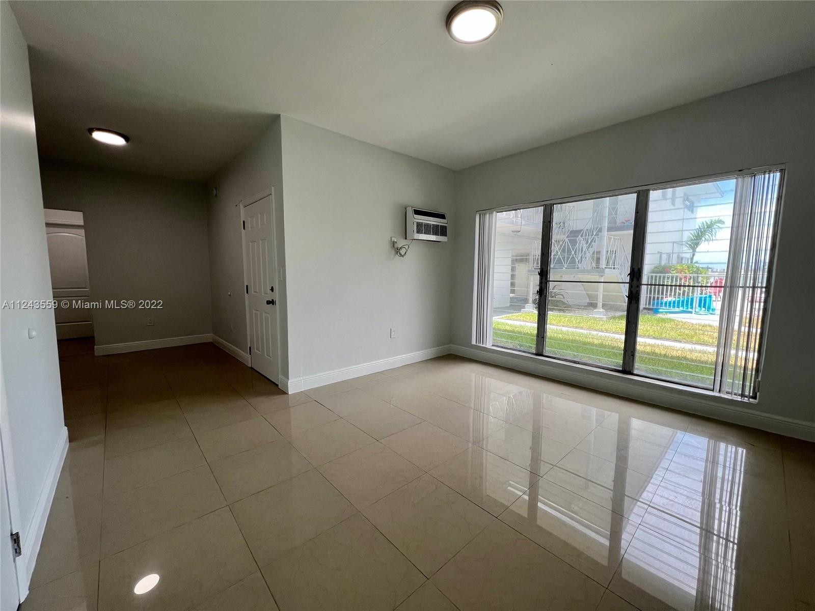 HARBOR ISLAND - Residential Lease