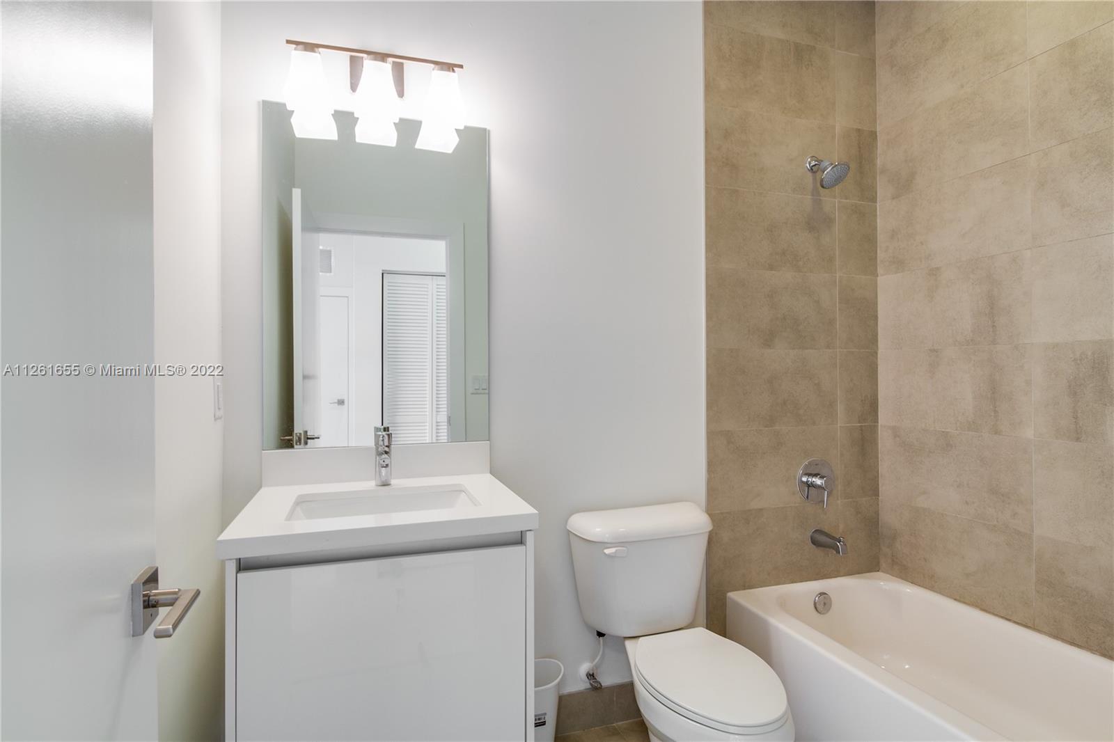 Doral Palms - Residential Lease
