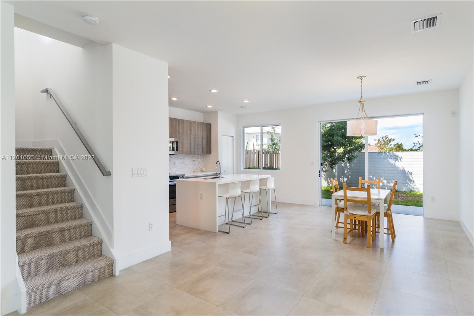 Doral Palms - Residential Lease