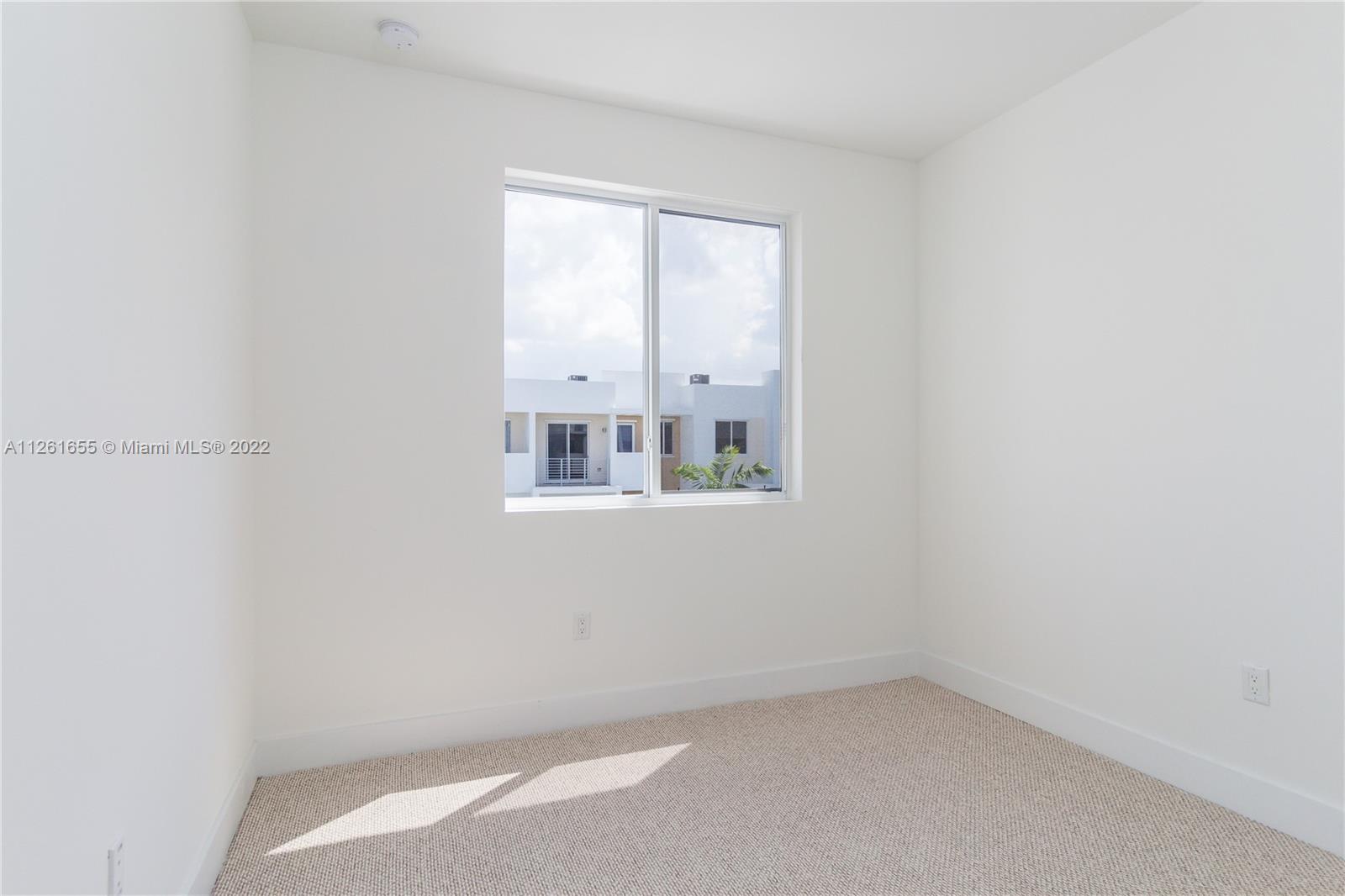 Doral Palms - Residential Lease