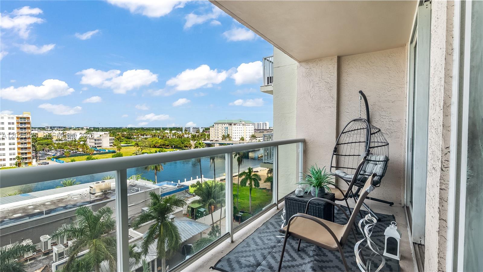 TIDES AT BRIDGESIDE SQUAR - Residential