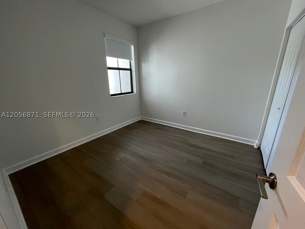 CORSICA SILVER PALM - Residential Lease