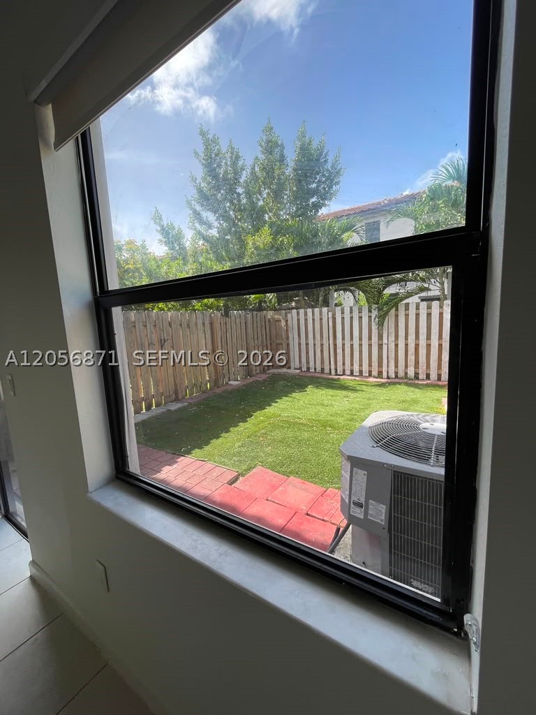 CORSICA SILVER PALM - Residential Lease