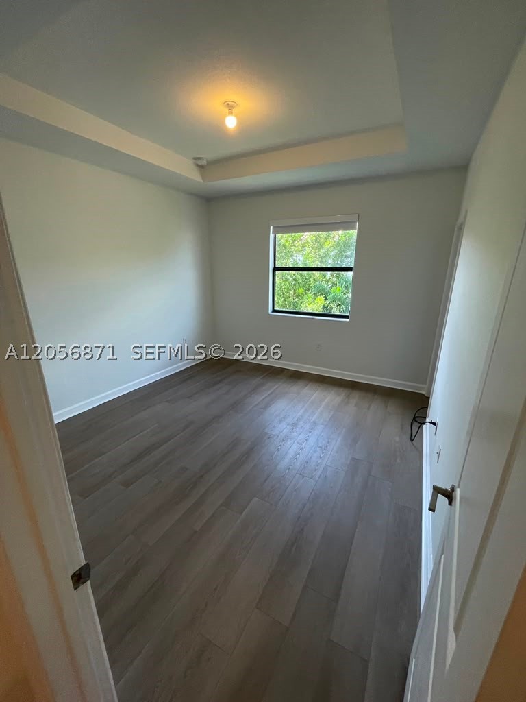 CORSICA SILVER PALM - Residential Lease