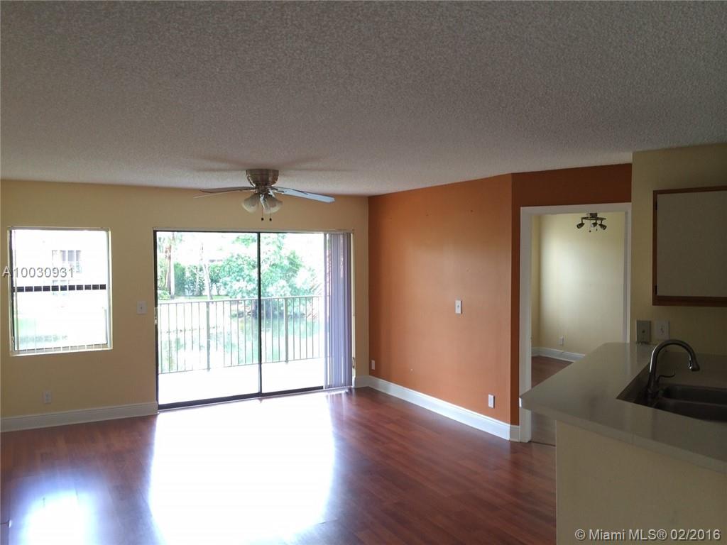 SUMMERBREEZE CONDO - Residential Lease