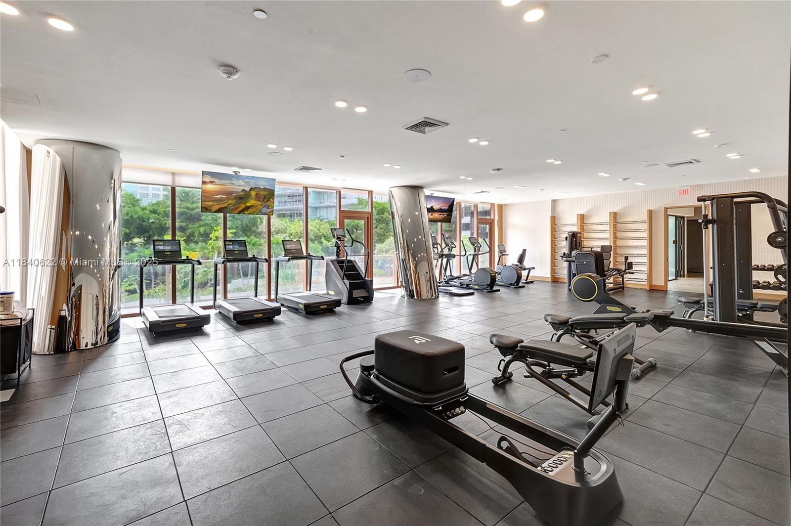 2655 SOUTH BAYSHORE DRIVE - Residential