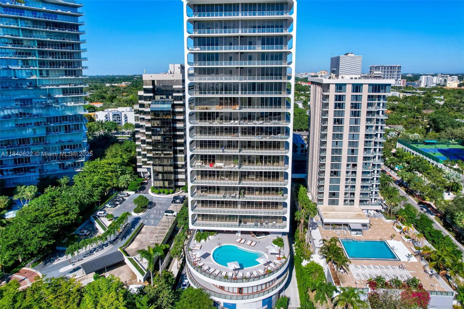 2655 SOUTH BAYSHORE DRIVE - Residential