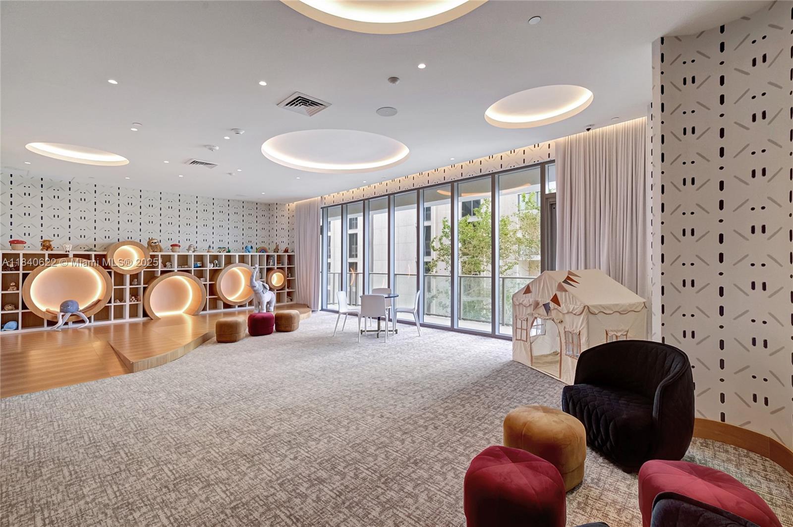 2655 SOUTH BAYSHORE DRIVE - Residential