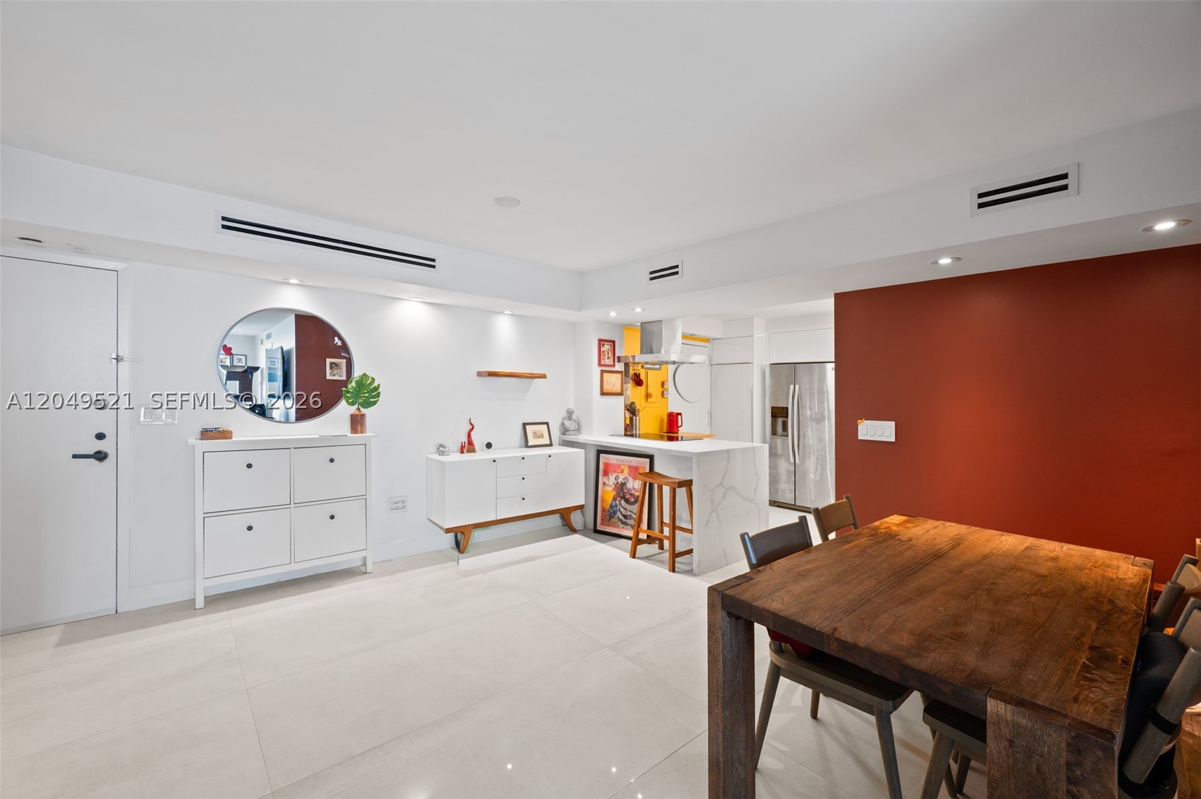 BRICKELL BAY CLUB CONDO - Residential