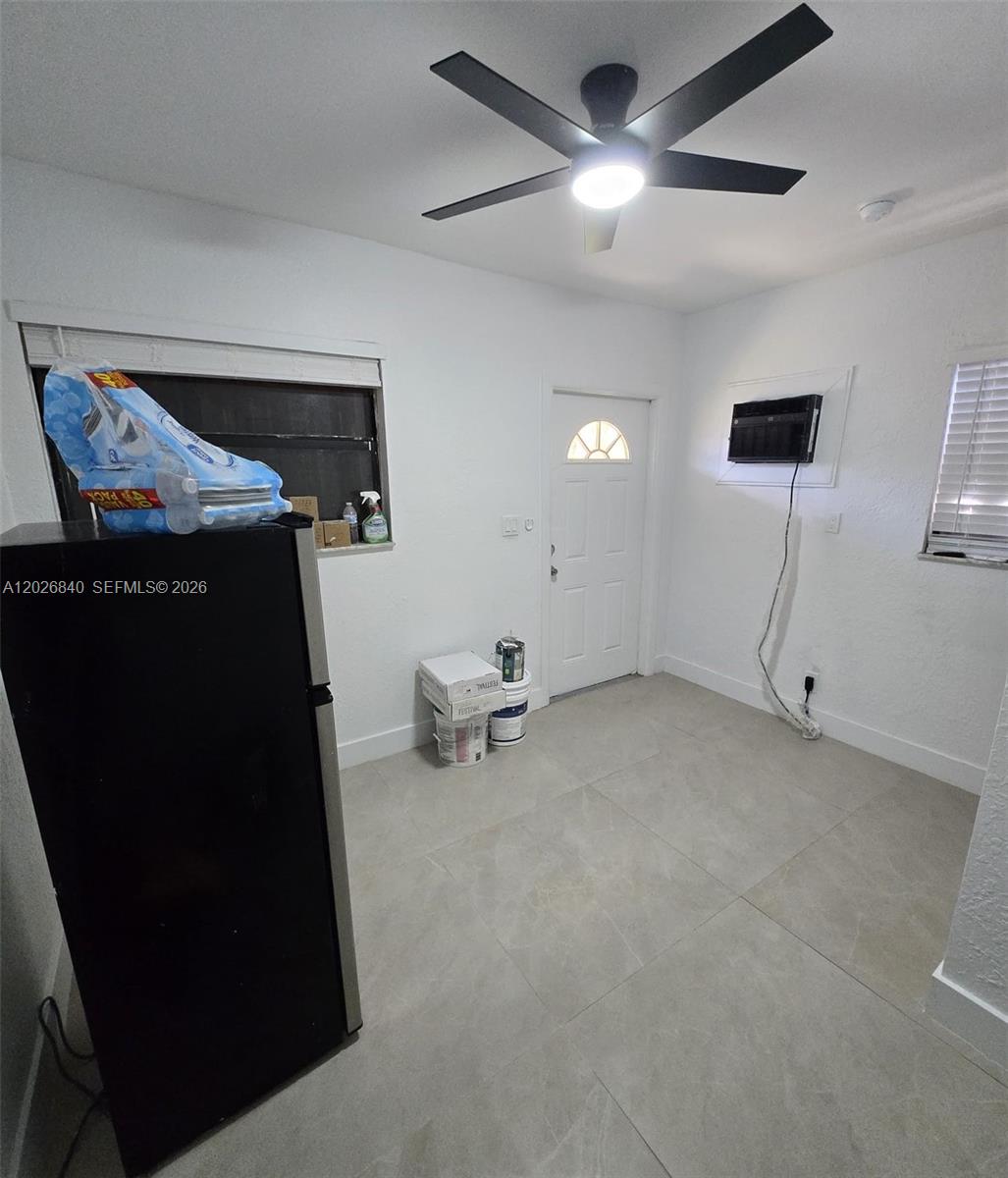 CARVER RANCHES - Residential Lease