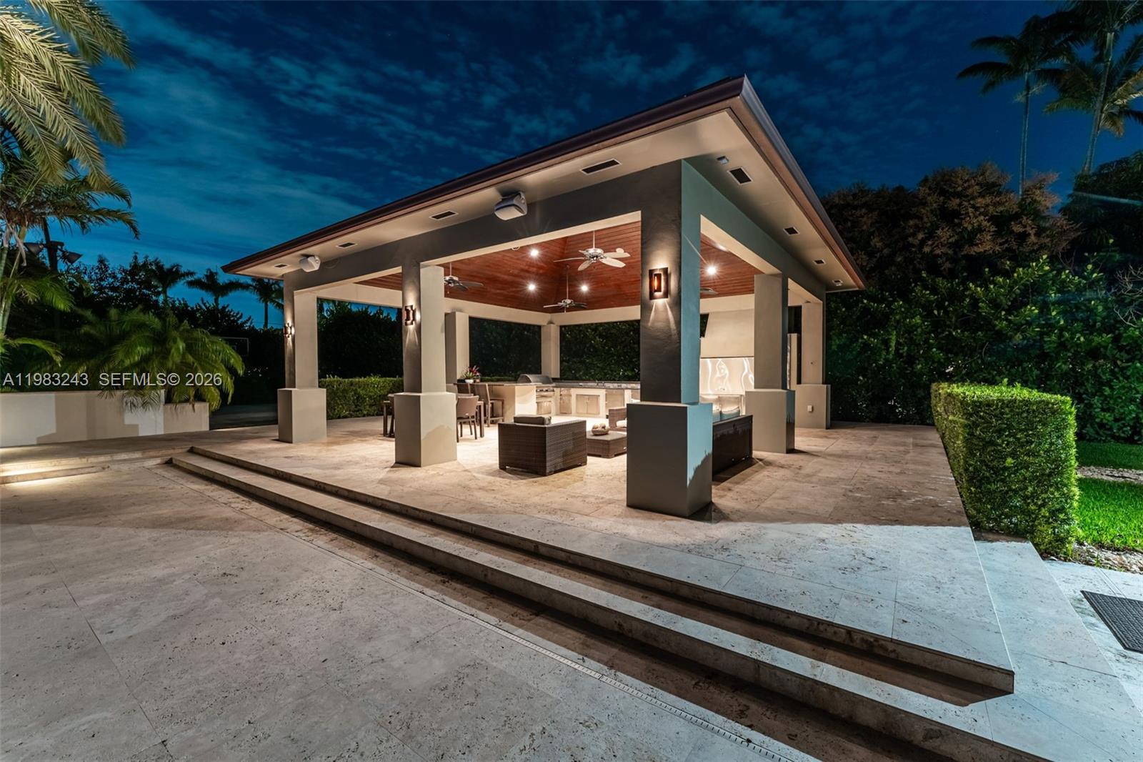 COUNTRY GROVE ESTATES - Residential