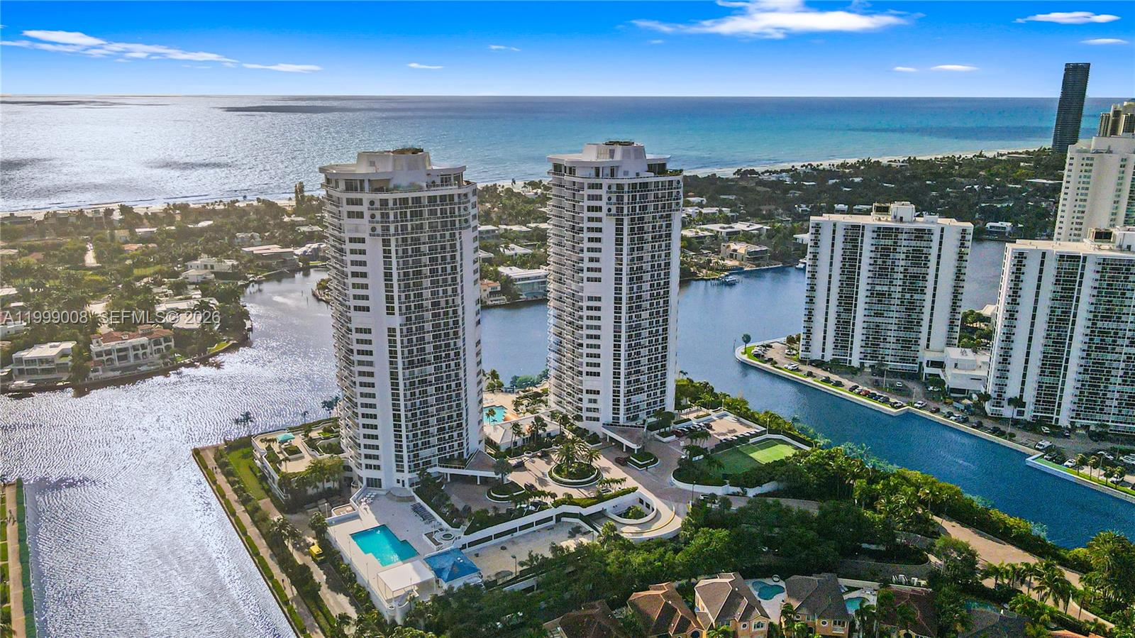 ONE ISLAND PLACE - Residential