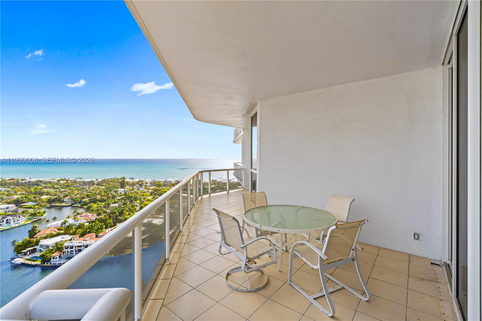 ONE ISLAND PLACE - Residential