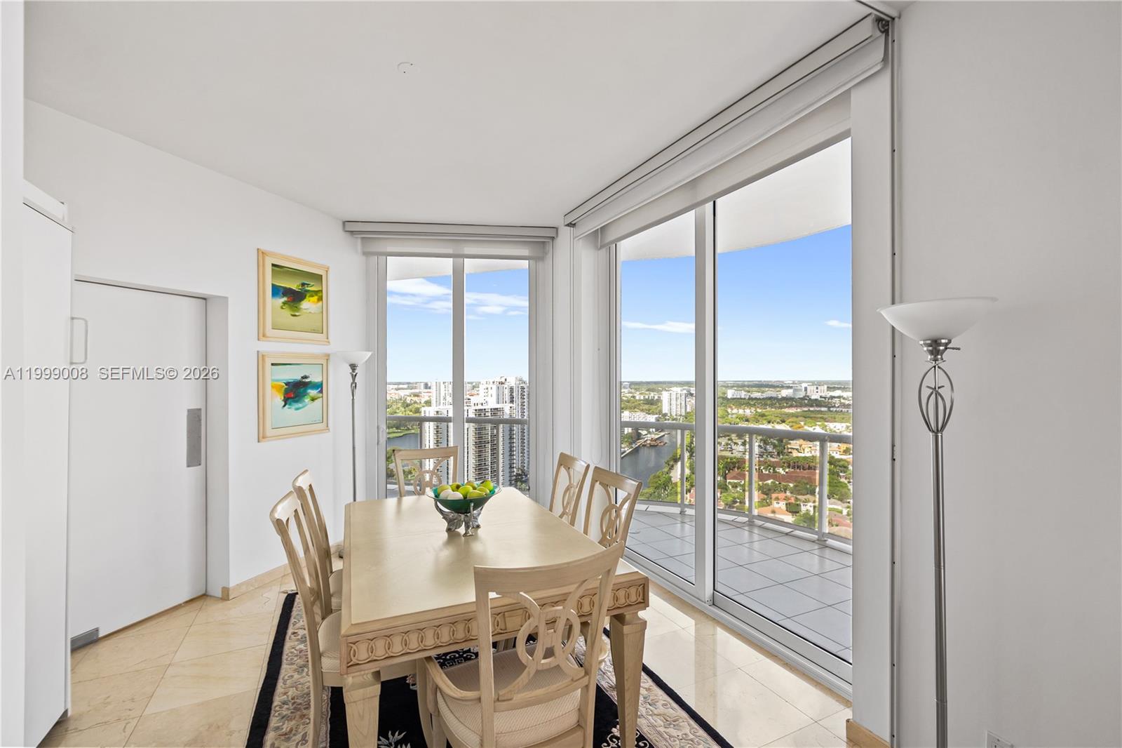 ONE ISLAND PLACE - Residential