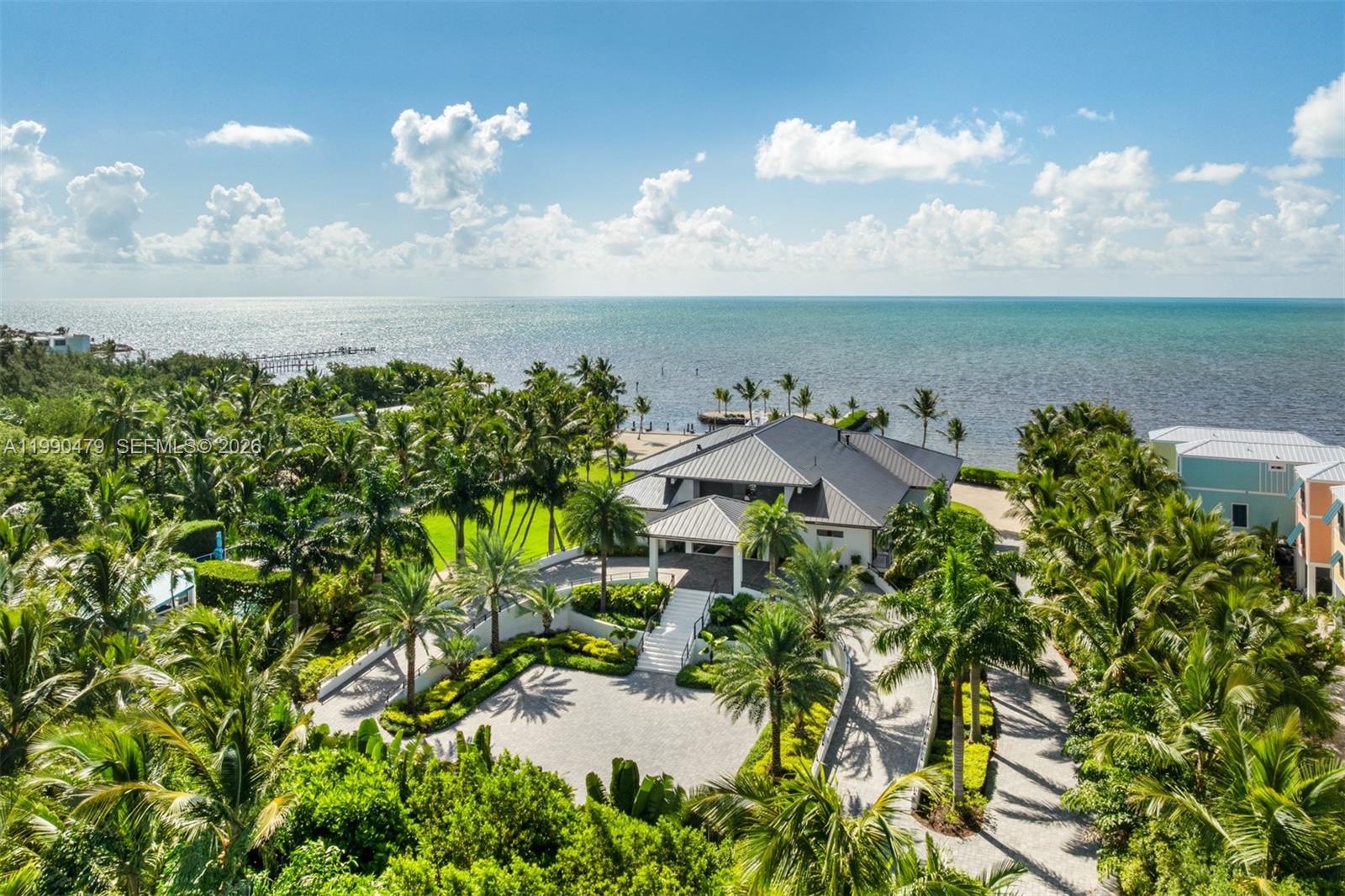PLANTATION BEACH - Residential
