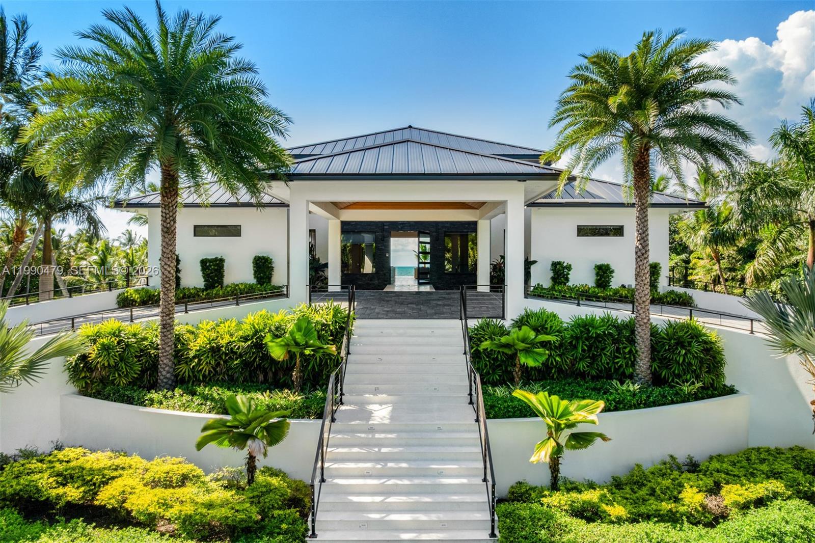 PLANTATION BEACH - Residential