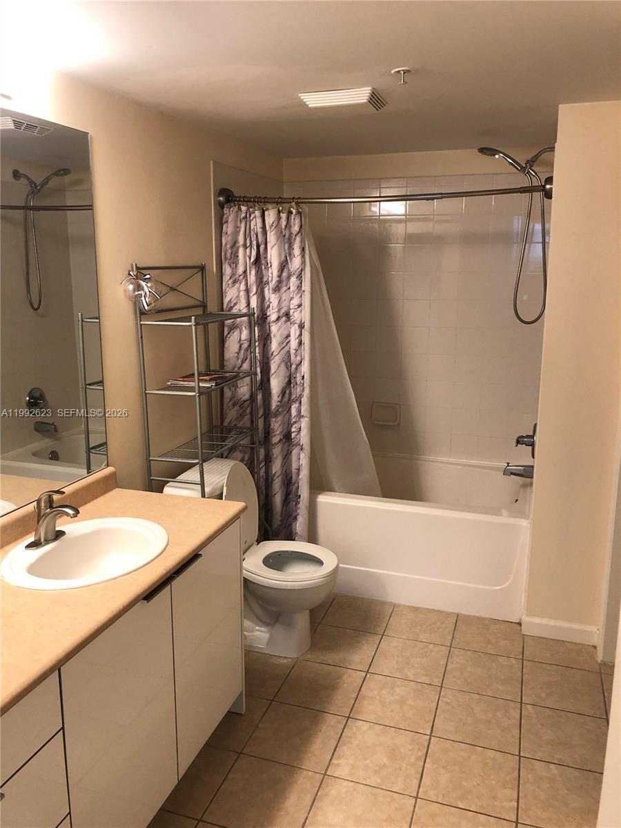 REGENT PARK CONDO - Residential