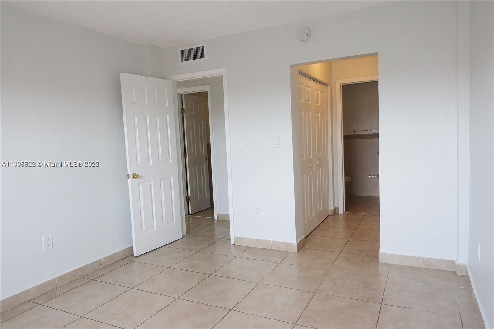 MIAMI PARADISE CONDO - Residential Lease