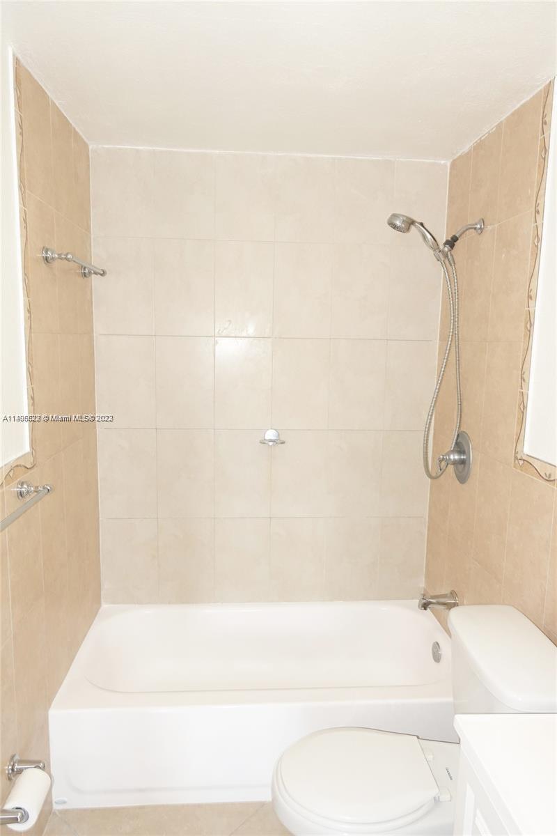 MIAMI PARADISE CONDO - Residential Lease