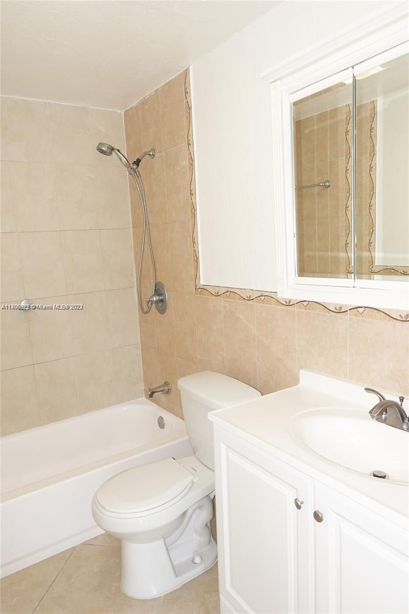 MIAMI PARADISE CONDO - Residential Lease