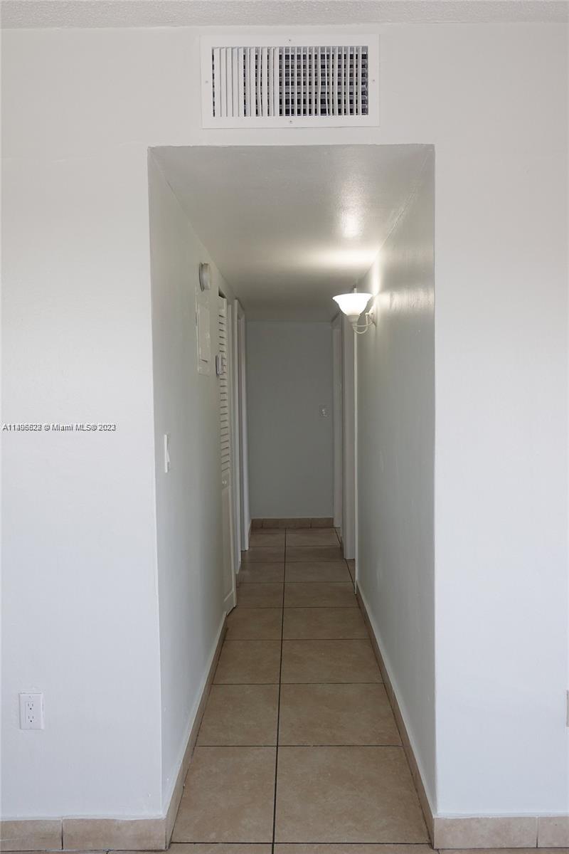 MIAMI PARADISE CONDO - Residential Lease