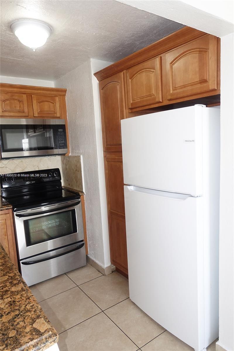 MIAMI PARADISE CONDO - Residential Lease