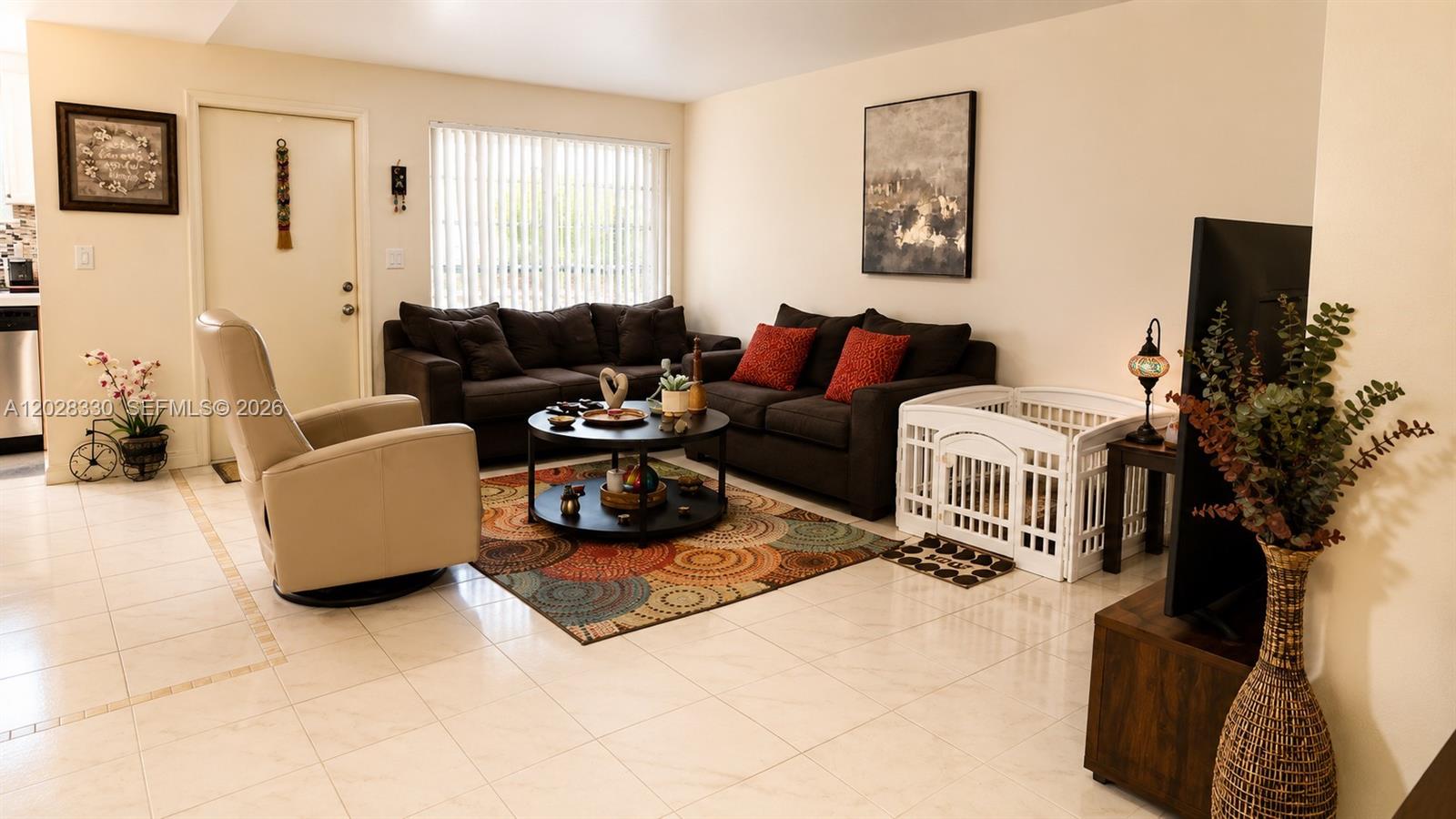 DELRAY VILLAS 2 - Residential