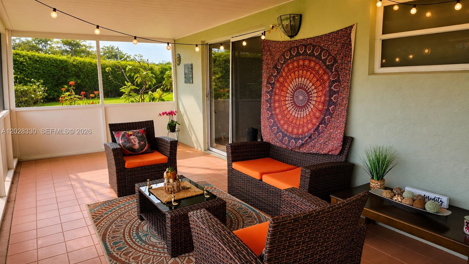 DELRAY VILLAS 2 - Residential