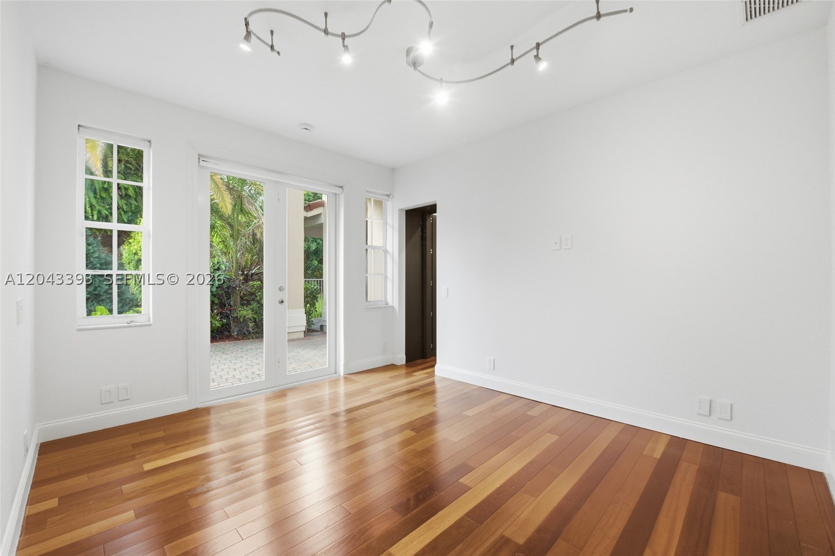 Weston Hills - Residential