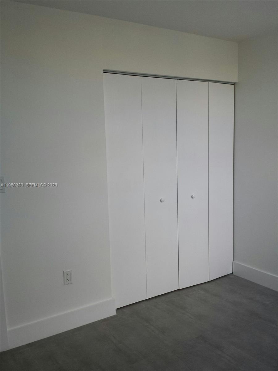 VERSAILLE GARDENS I CONDO - Residential Lease