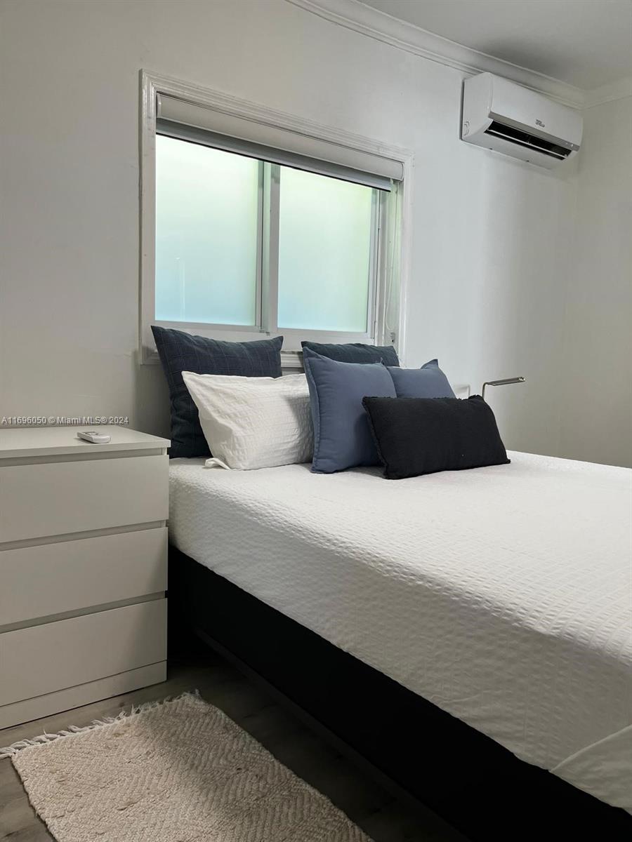 HOLLEMAN PARK - Residential Lease