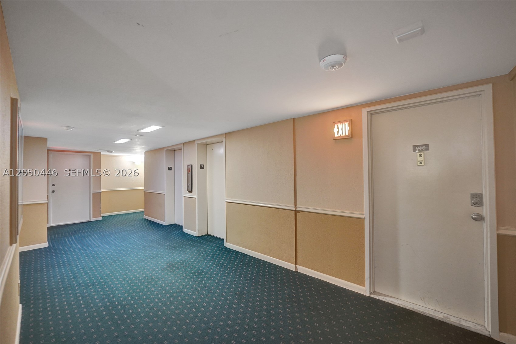 ISLAND CLUB TWO CONDO - Residential