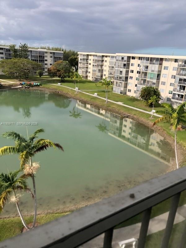 Start from scratch with this 2 bedroom apt. needs work but well worth the effort Reasonable price for this great neighborhood.  Food stores, restaurants, banks and more right next door. Plus only minutes to the Beach and the Aventura Mall. 55+ only.
