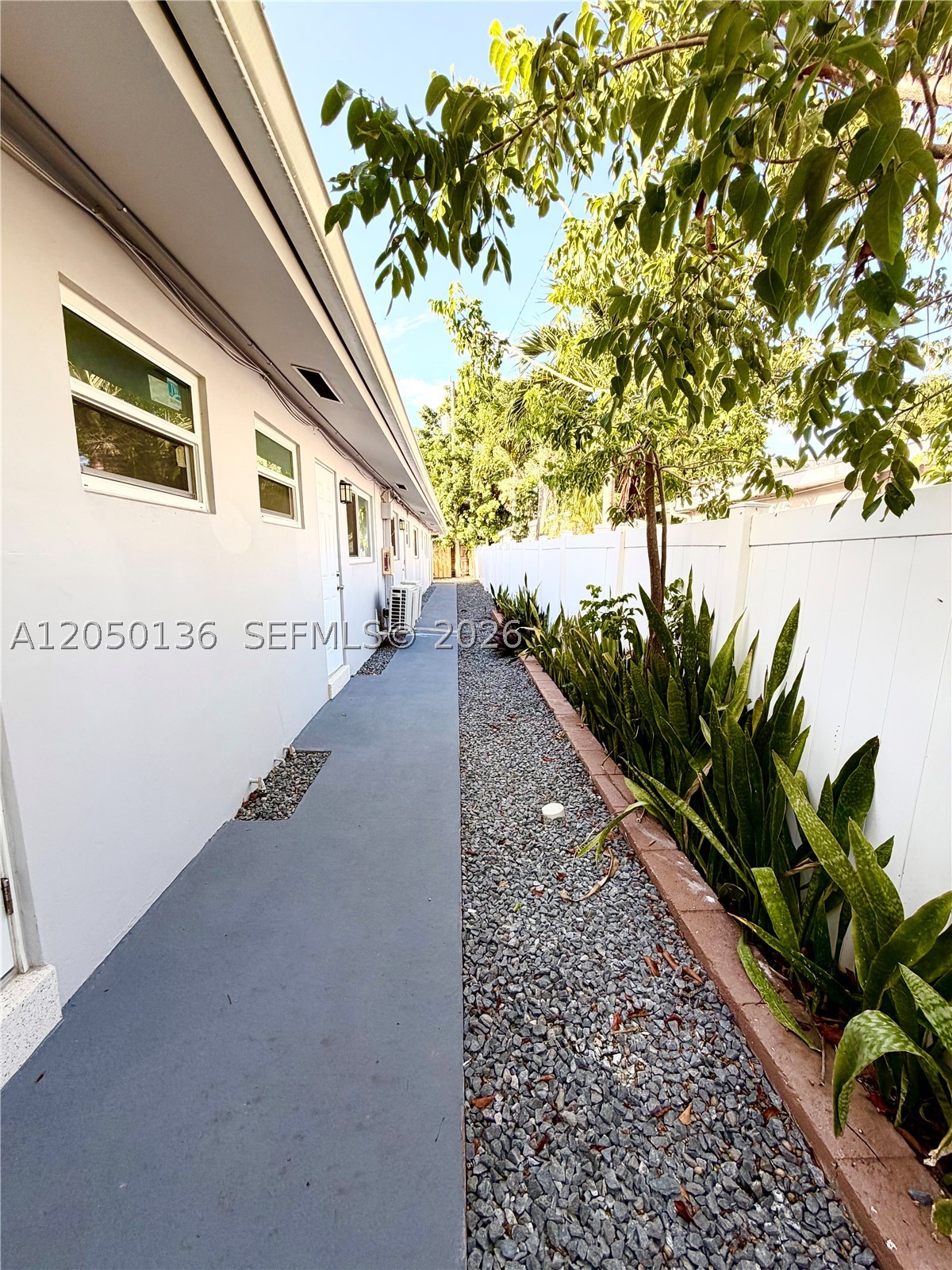 MIDDLE RIVER PARK - Residential Lease