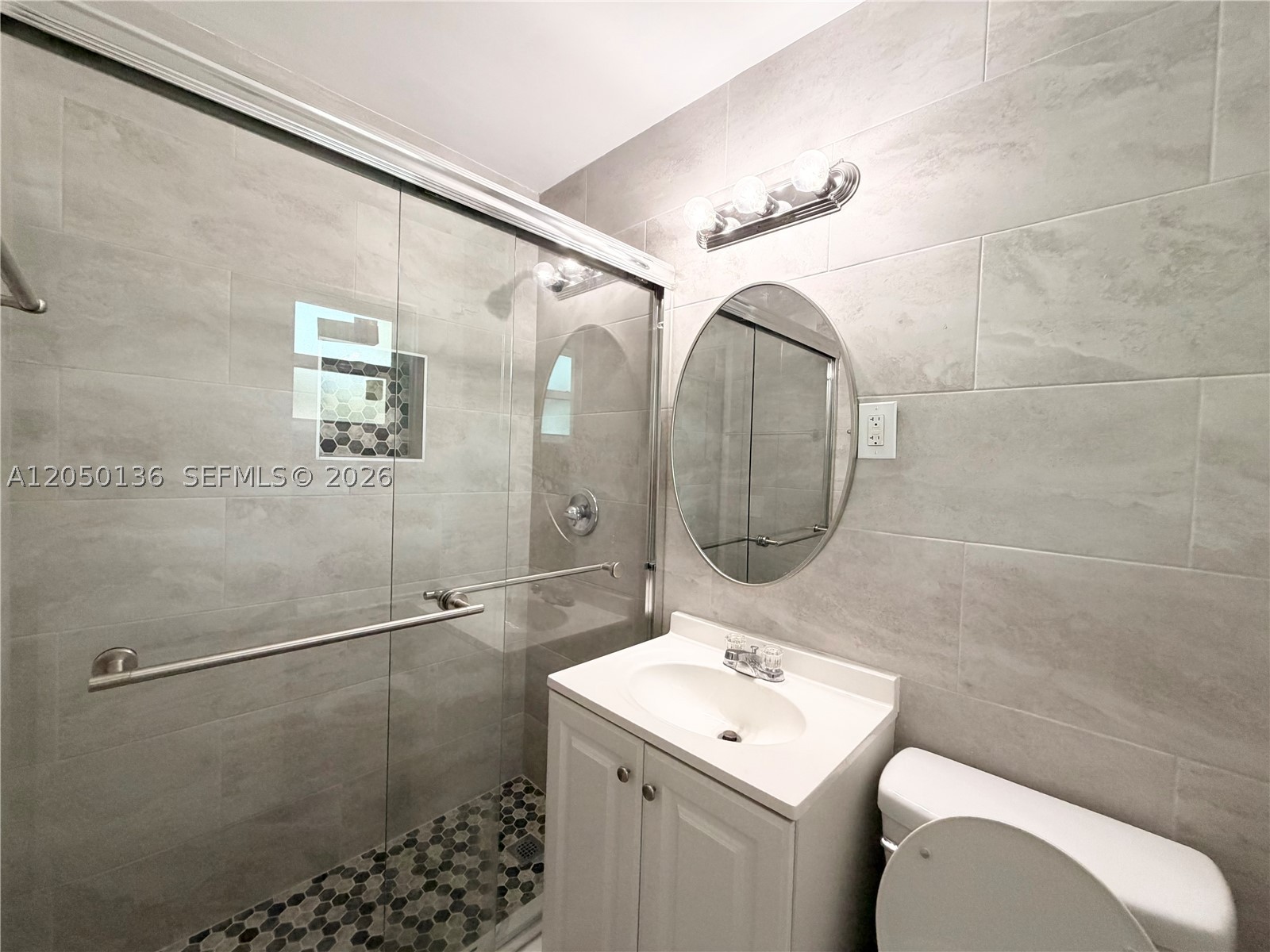 MIDDLE RIVER PARK - Residential Lease