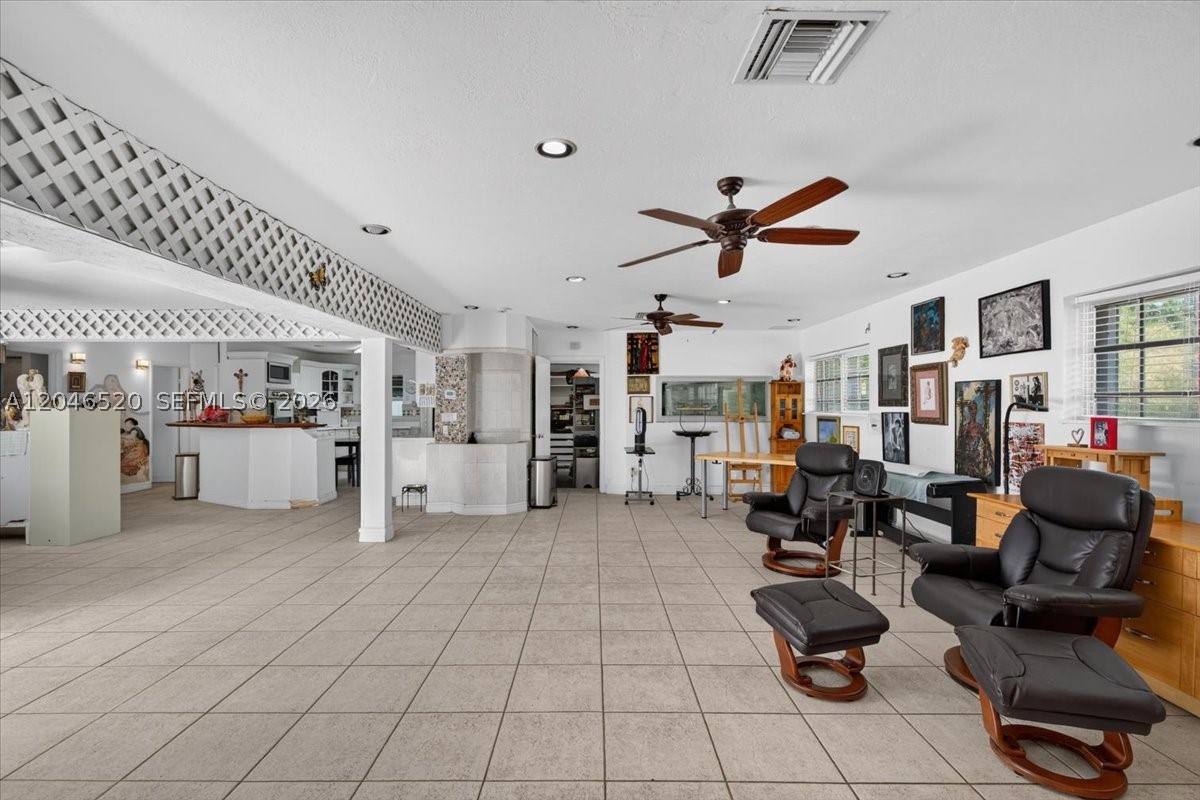 PALMETTO COUNTRY CLUB EST - Residential