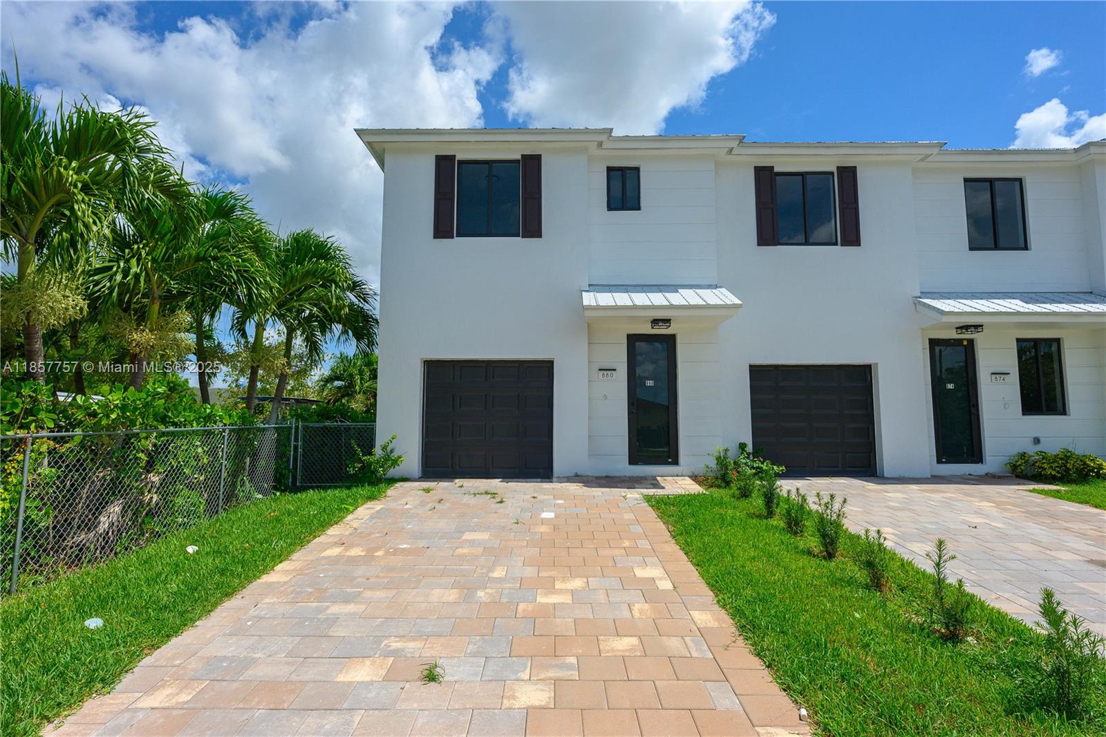 PALM AVE HEIGHTS - Residential