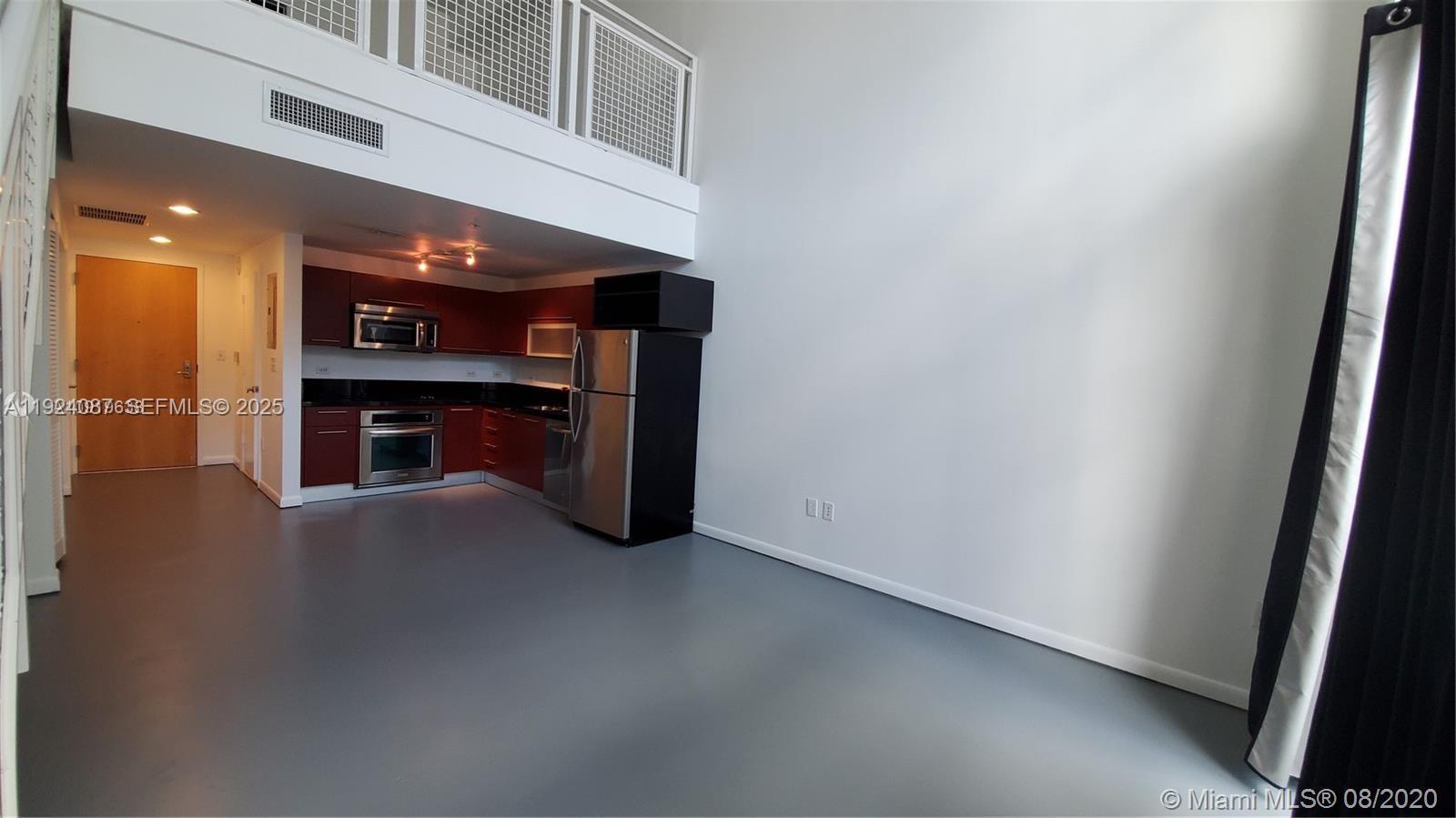 VIZCAYNE SOUTH CONDO - Residential