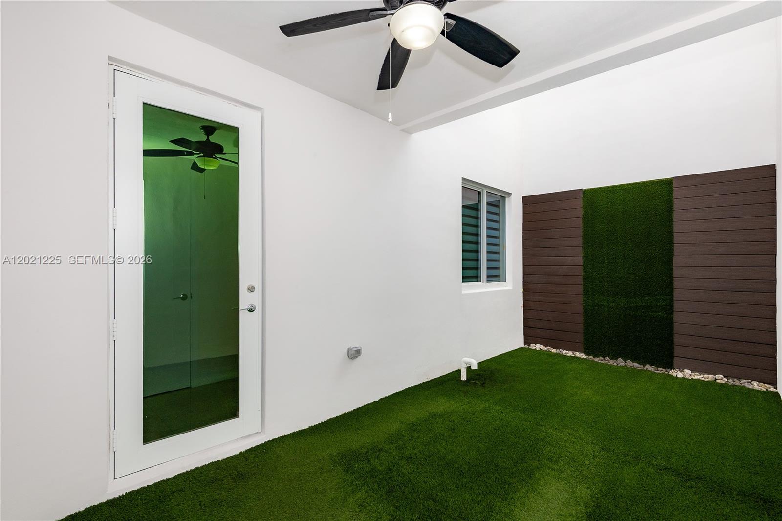 LANDMARK AT DORAL CENTRAL - Residential