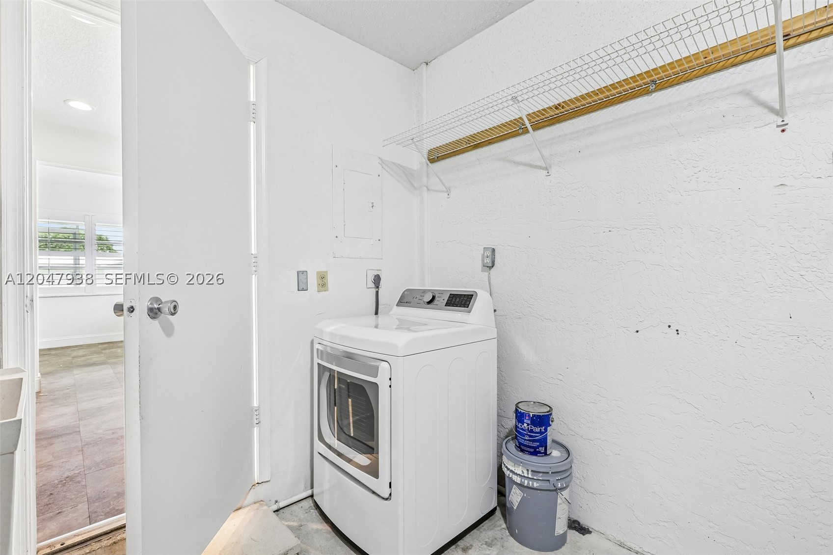 LAUDERDALE WEST SEC 4 - Residential