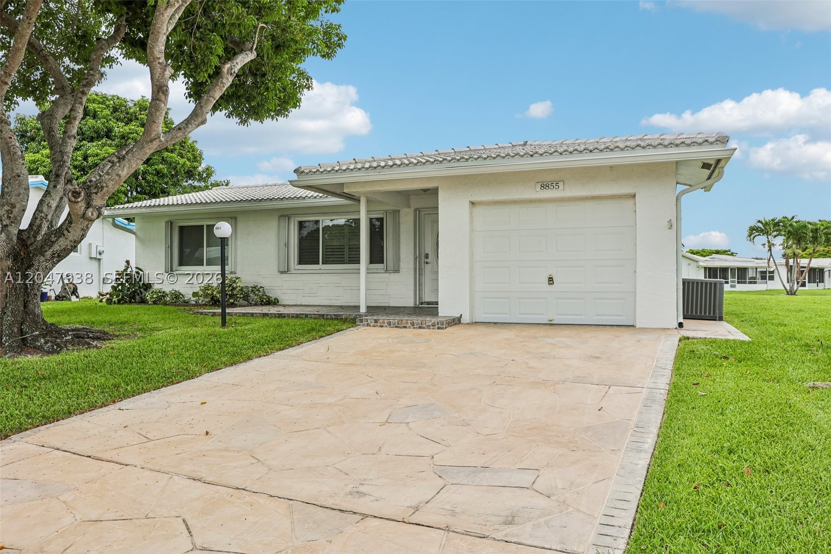 LAUDERDALE WEST SEC 4 - Residential