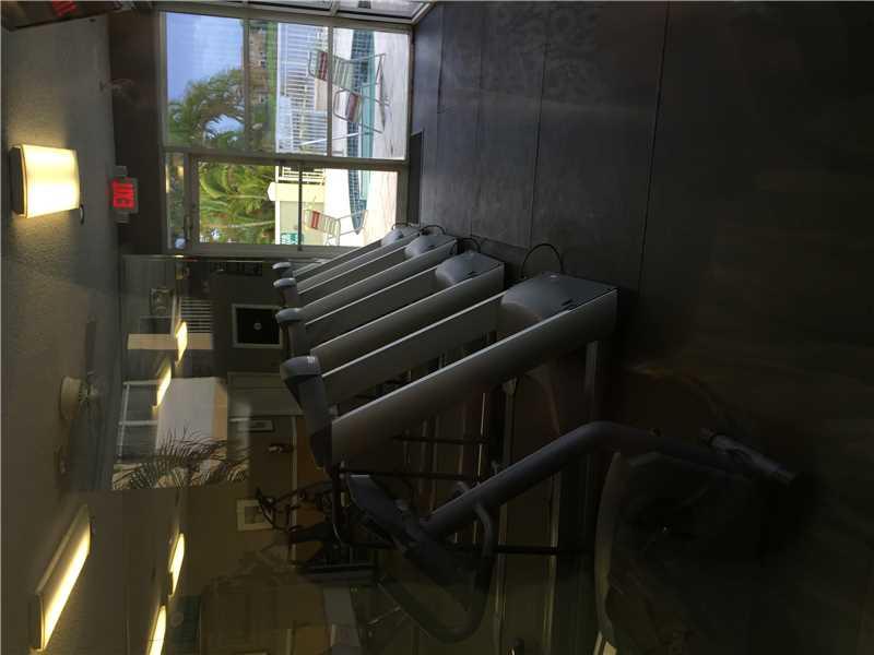 LE CLUB AT OLD CUTLER CON - Residential Lease