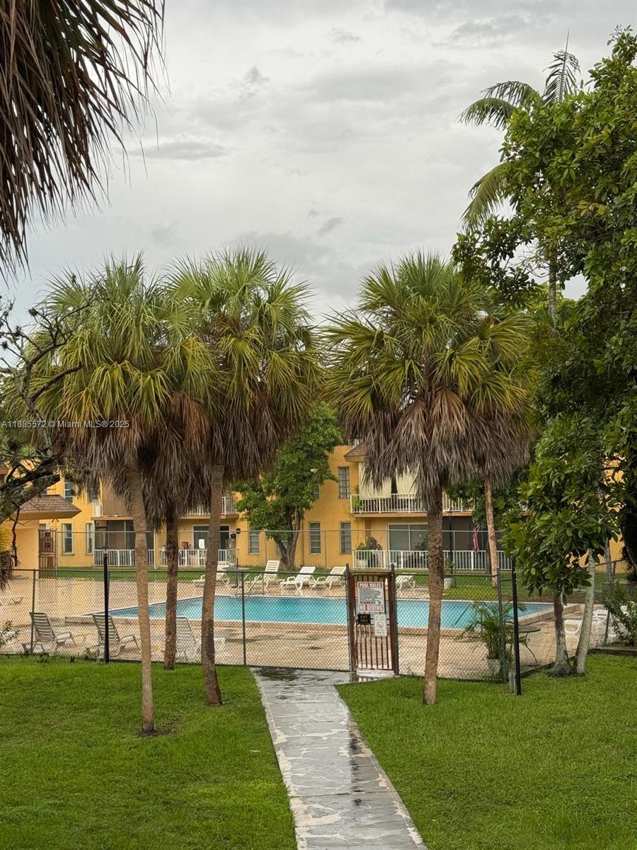 KENDALL HEIGHTS CONDO - Residential
