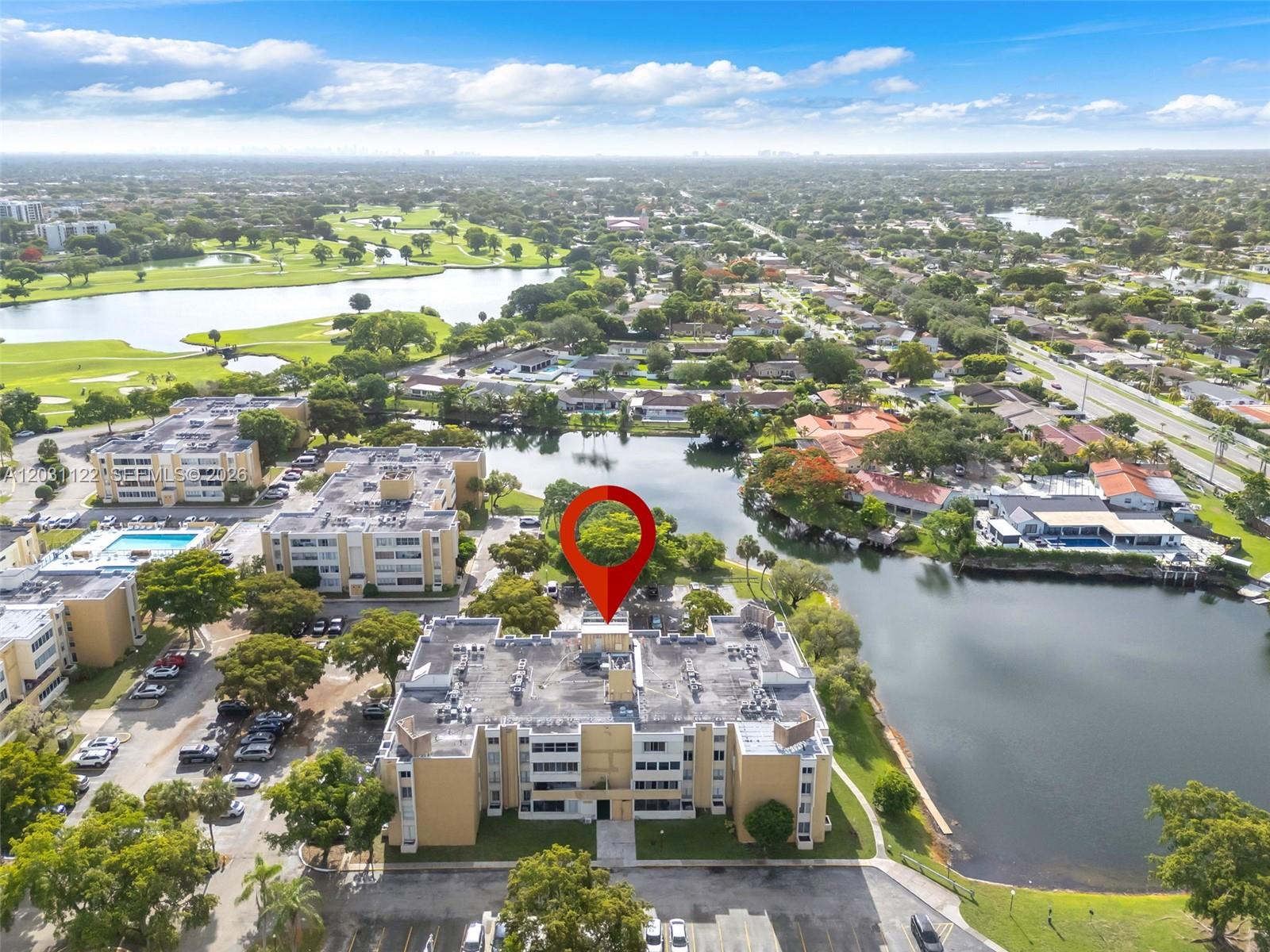 SOVEREIGNS CONDO - Residential