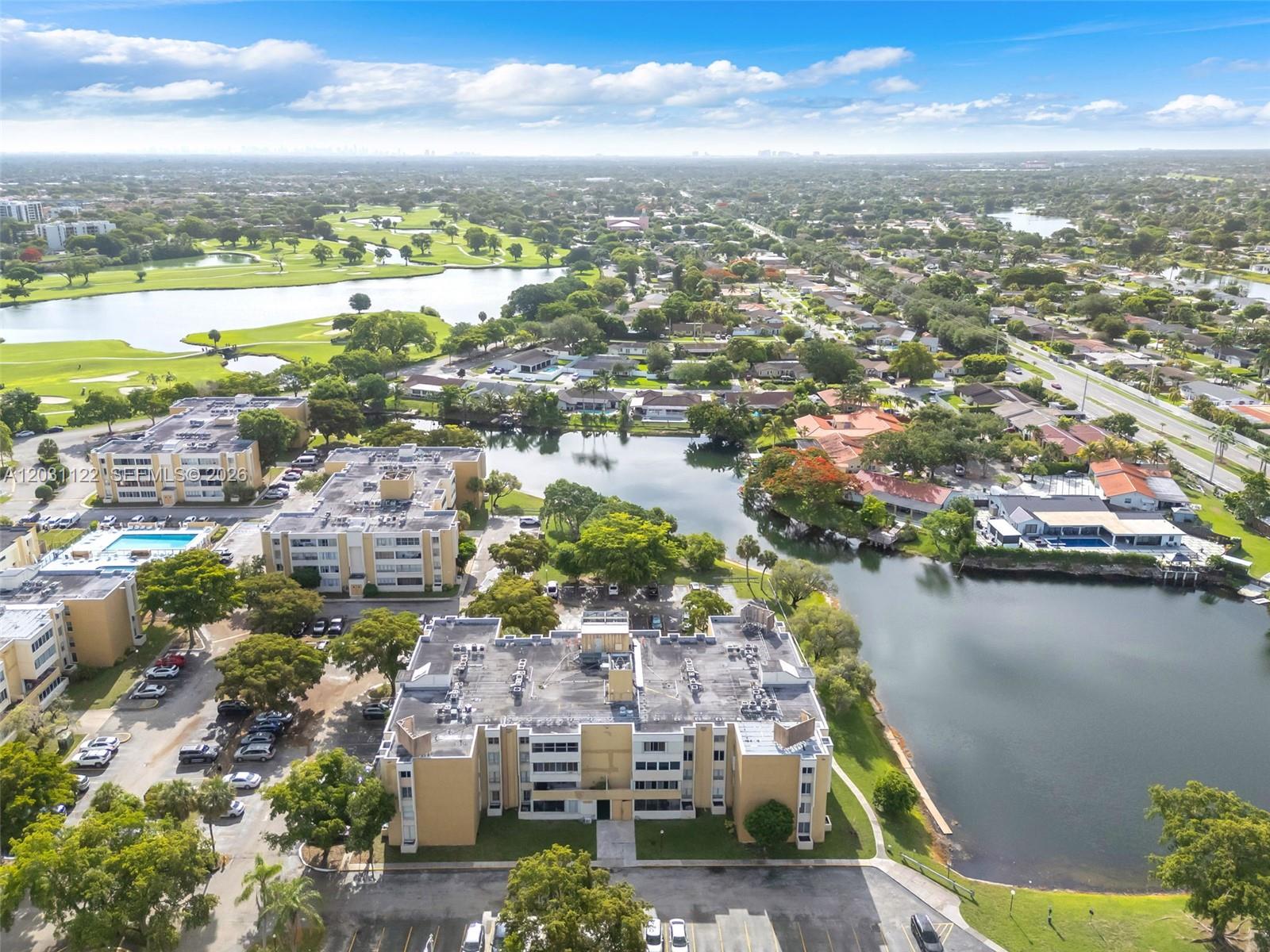 SOVEREIGNS CONDO - Residential