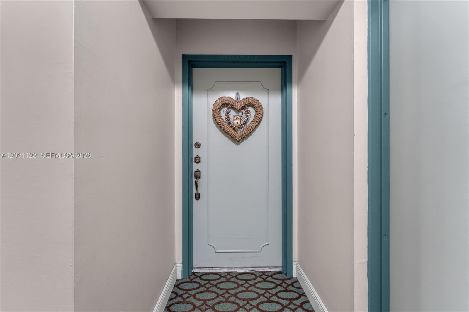 SOVEREIGNS CONDO - Residential